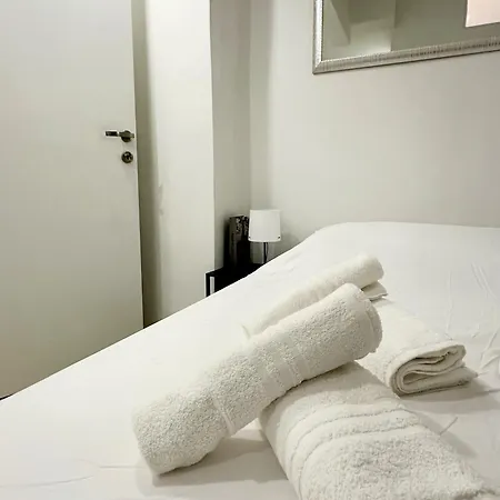 Da Sogno Al Rifugio Merini In Centro Milano